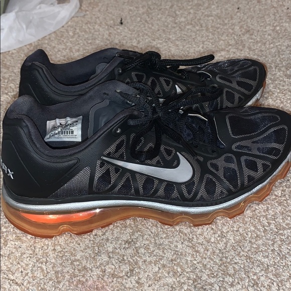 nike 95 black and orange